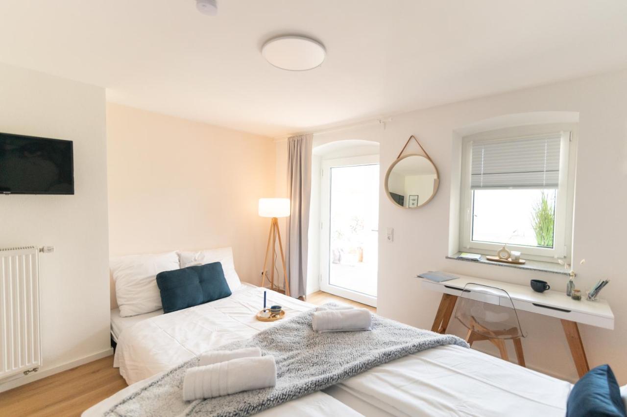 Peter Apartments - Apartment Mit Eigenem Eingang I 30Qm I Zentrale Lage I Bad I Kueche I Terrasse I Tv Фульда Экстерьер фото