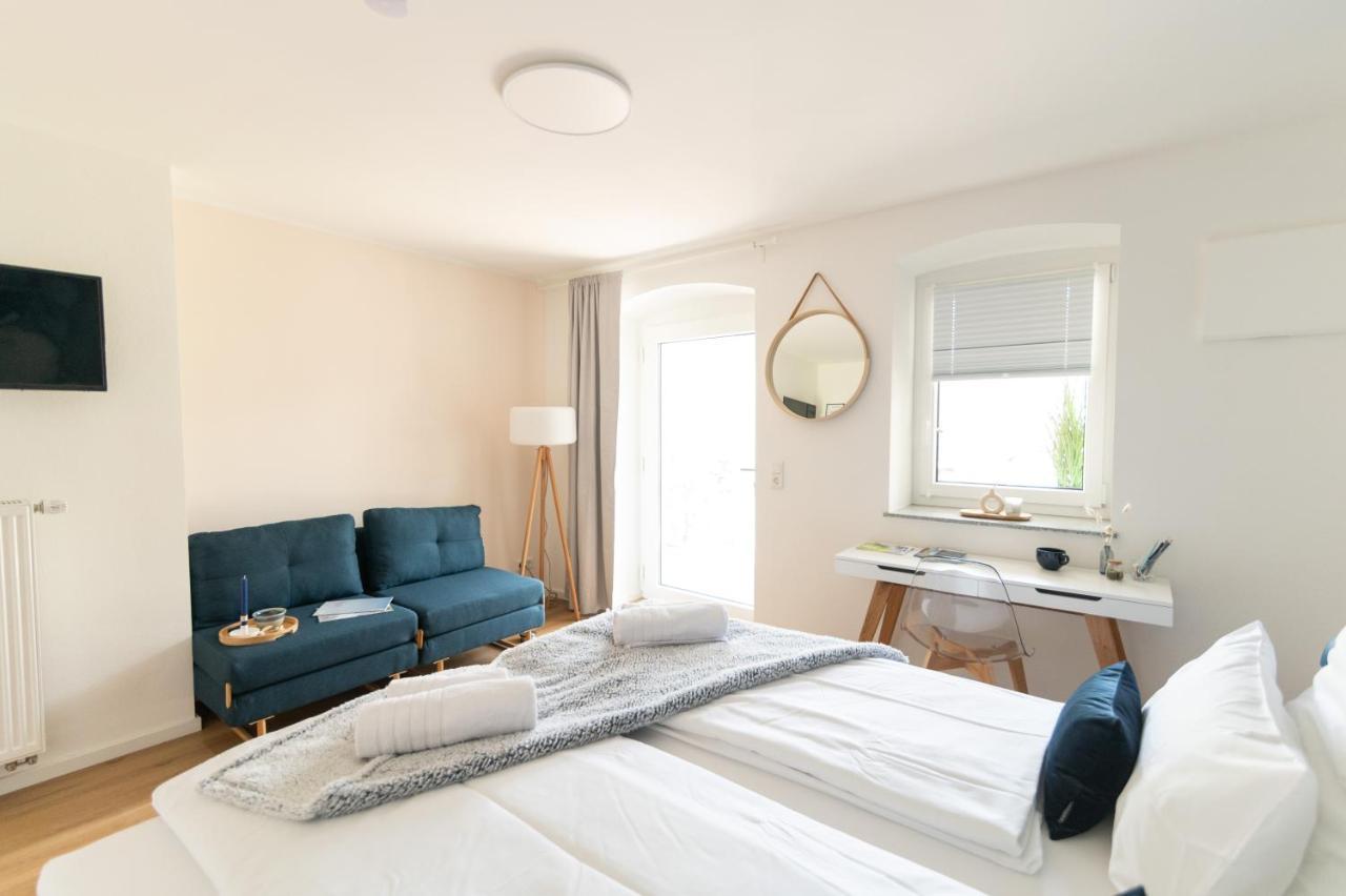 Peter Apartments - Apartment Mit Eigenem Eingang I 30Qm I Zentrale Lage I Bad I Kueche I Terrasse I Tv Фульда Экстерьер фото
