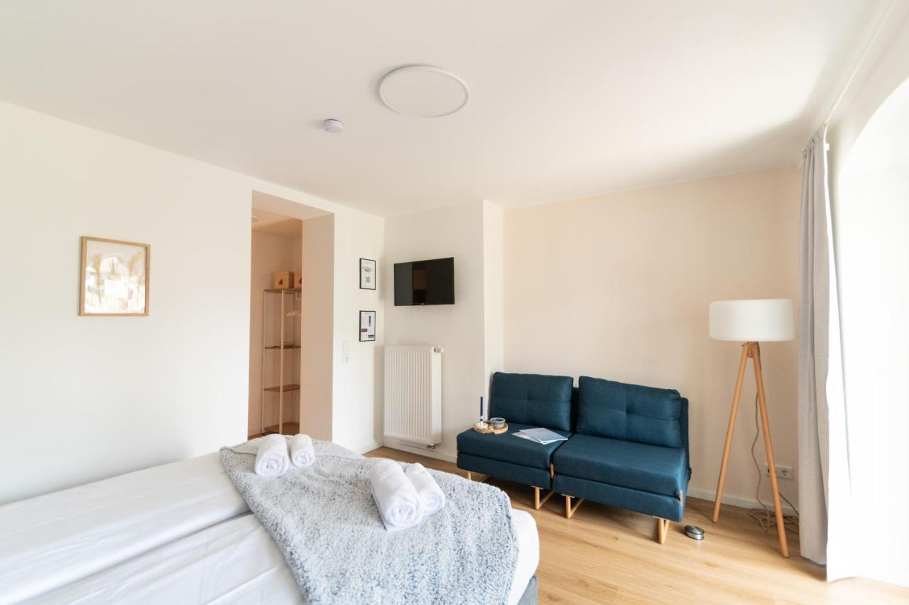 Peter Apartments - Apartment Mit Eigenem Eingang I 30Qm I Zentrale Lage I Bad I Kueche I Terrasse I Tv Фульда Экстерьер фото