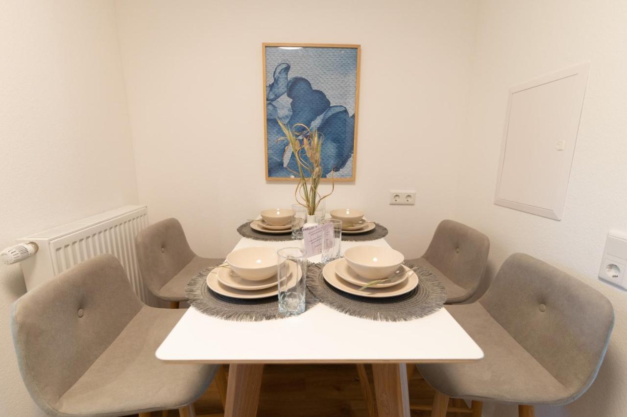 Peter Apartments - Apartment Mit Eigenem Eingang I 30Qm I Zentrale Lage I Bad I Kueche I Terrasse I Tv Фульда Экстерьер фото